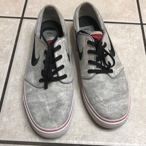 Nike janoski sneakers